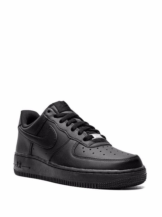 NIKE AIR FORCE 1 "TRIPLE BLACK"