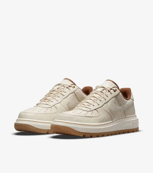 AIR FORCE 1 LUXE PECAN