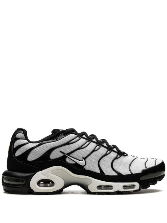 NIKE AIR MAX PLUS "OREO"