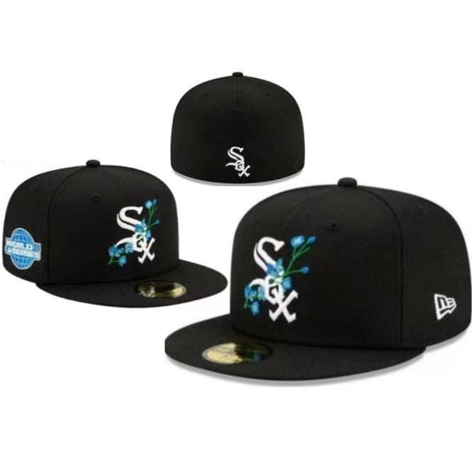 CHICAGO WHITE SOX 59FIFTY MLB SIDE BLOOM PATCH BLACK CAP