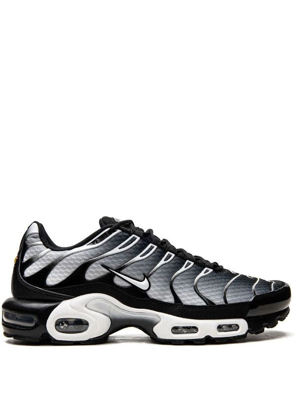 AIR MAX PLUS "BLACK/SILVER" SNEAKERS